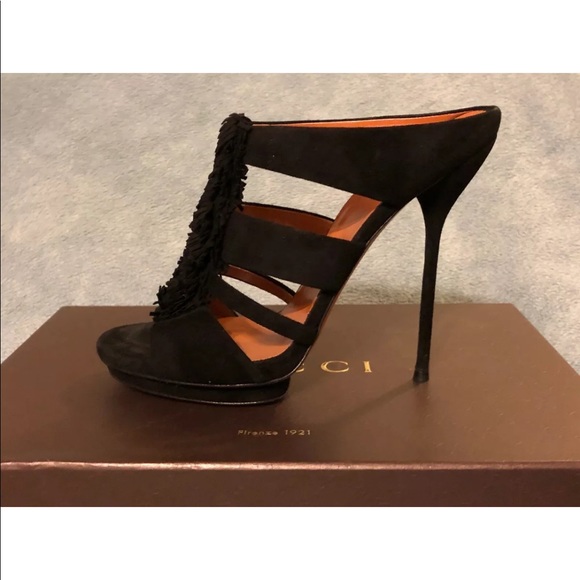 Gucci Suede heels - Picture 1 of 5